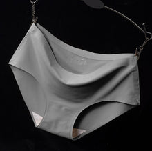 画像をギャラリービューアに読み込む, ショーツ レディース ハイウエスト パンツ 深履き 無地 シルク ひんやり 蒸れない お尻すっぽり
